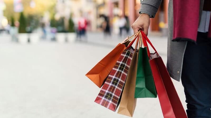 Holiday Shopping on a budget