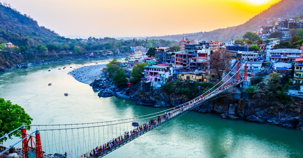 Top 10 Places to Visit in India for Summer Vacations 2022