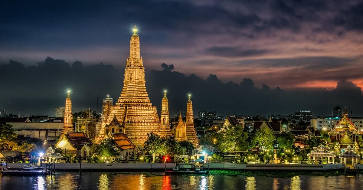 15 Top Places to Visit in Bangkok, Thailand