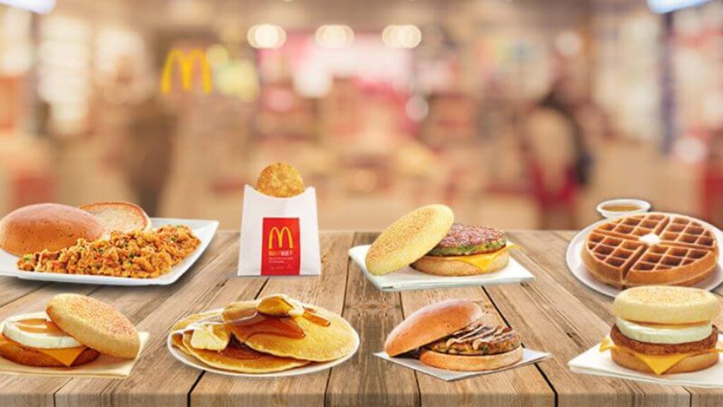 what time does mcdonald’s serves lunch on saturday